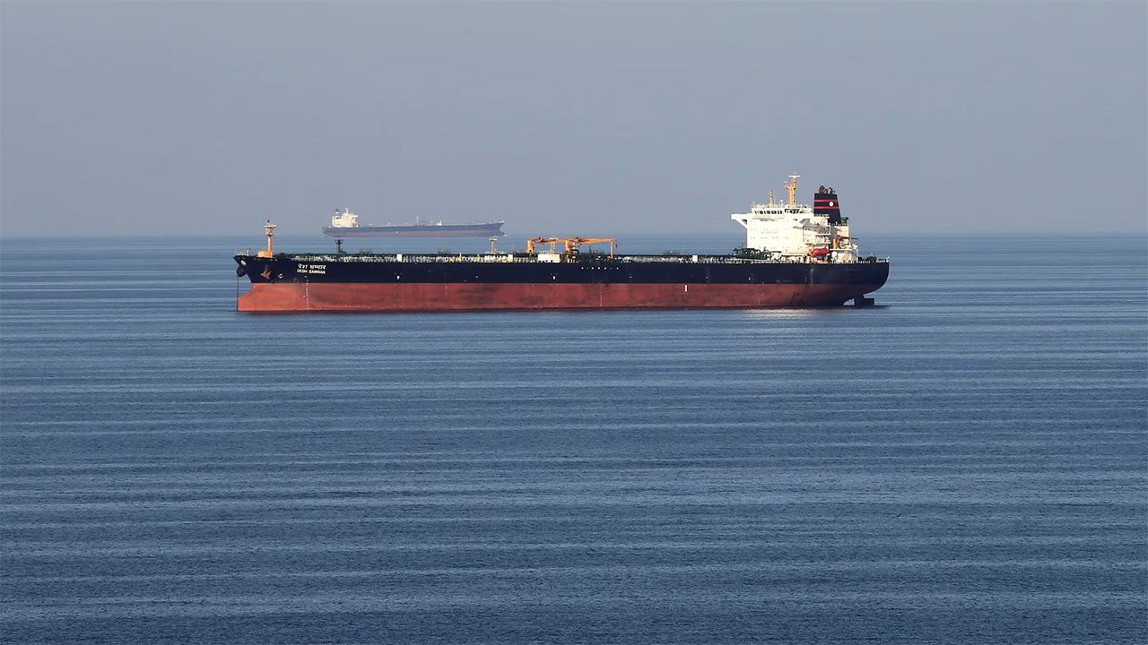 Les prix du pétrole augmentent après que l'Iran a déclaré qu'il arrête des navires à Ormuz