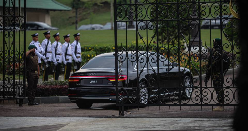 General: Onn Hafiz Arrives at Istana Bukit Serene