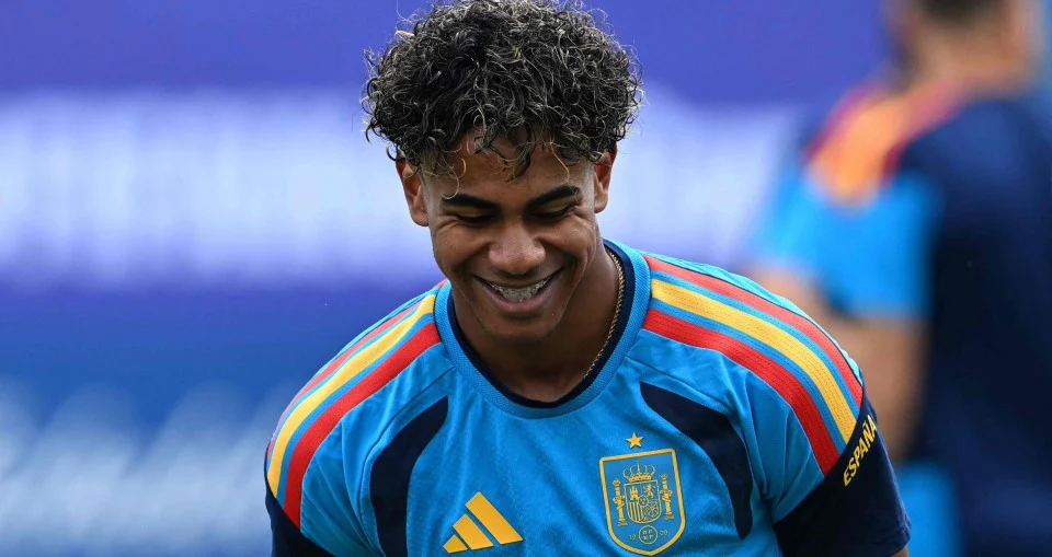 Spain to go on 'front foot' against France in World Cup semi: De la Fuente