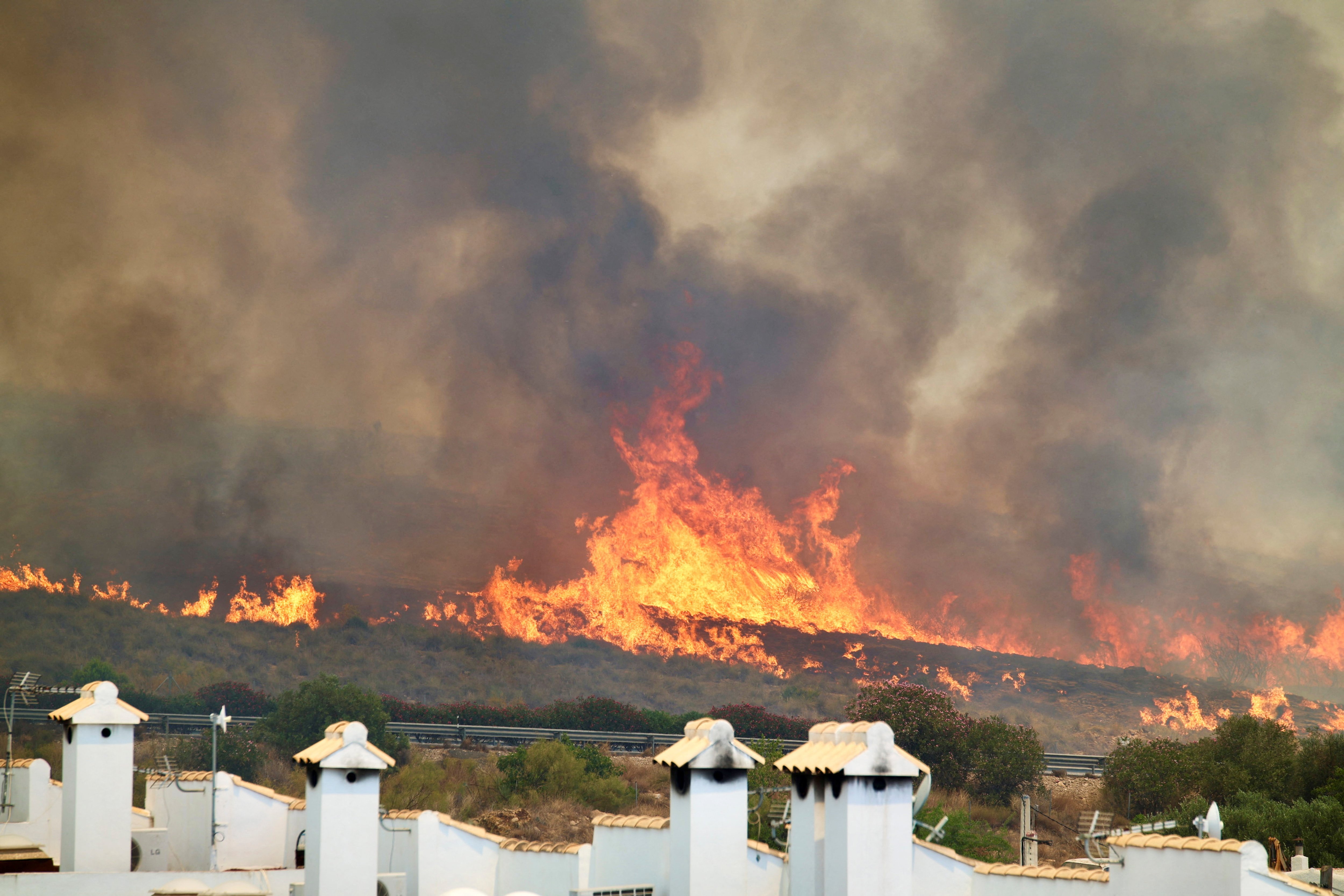 Spain confirms 12 foreigners among 13 wildfire victims