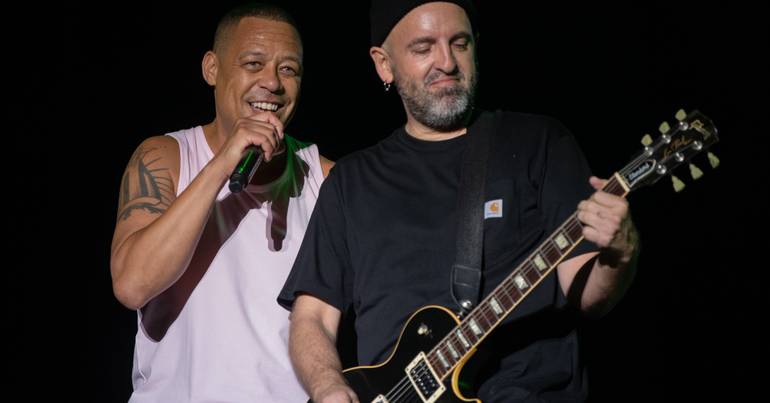 Le groupe portugais se produit ce vendredi au festival Marés, avec un orchestre de 24 éléments au deuxième acte