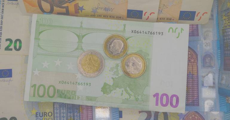 Large taxpayers paid €28,000 million