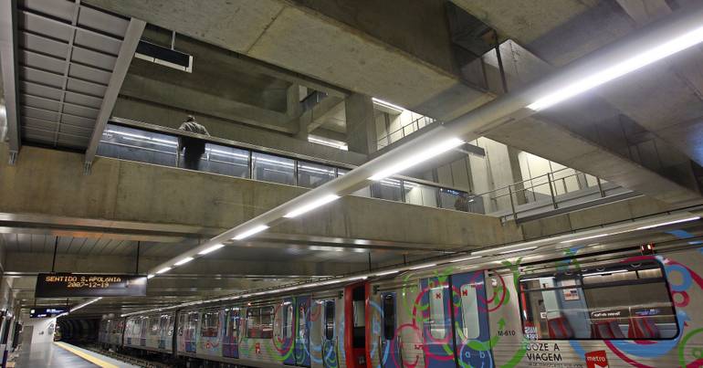 AML wants urgent meeting on metro Santa Apolónia