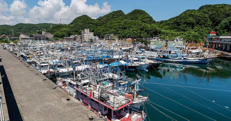 Taiwan is preparing for bigger typhoon since 1995