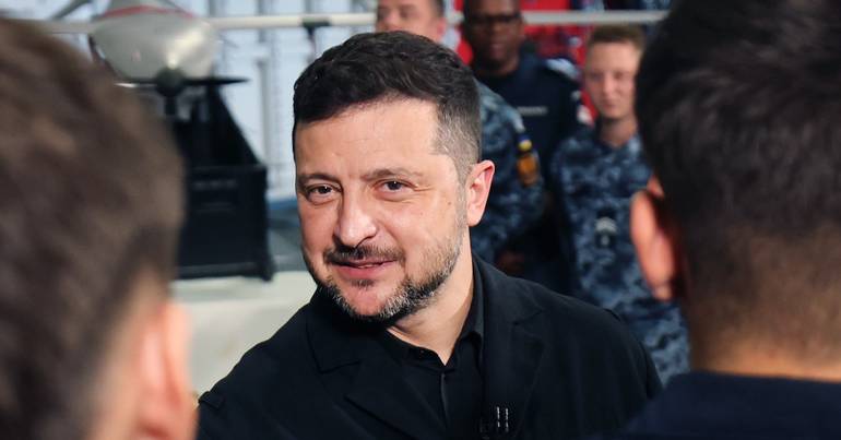 "Bofeta a Moscú". Zelensky visita país amigo de Rusia