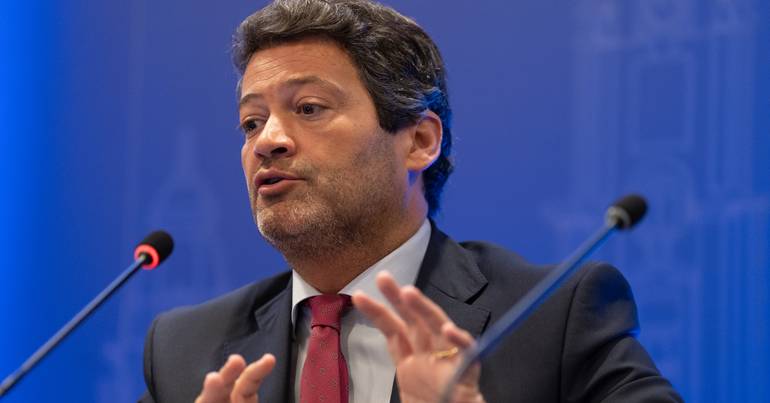 Ventura presses Montenegro to fire Luís Neves