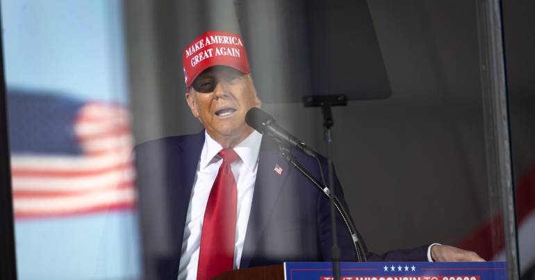 Employee accumulated gains in three months by exploiting legalised forecasting markets in the USA in 2024