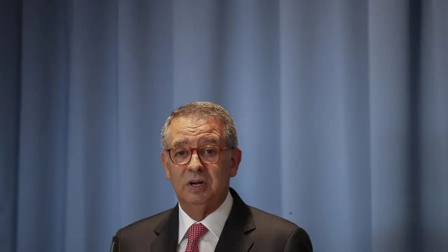 Seguro: Estado "demitiu" del apoyo a ancianos