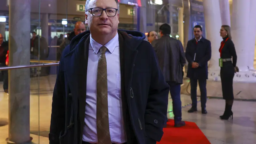 ER MEPs question about the arrest of Domingos Simões Pereira