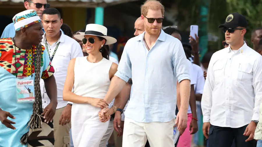 Meghan travels to the UK with her children