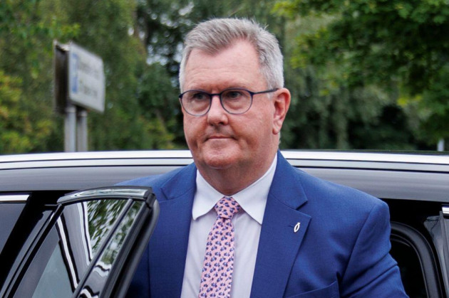 Ex-DUP leader Jeffrey Donaldson to renounce knighthood after sex abuse convictions