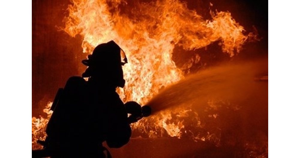 Since early 2026, authorities have imposed fines totaling nearly €620,000 and arrested 142 for negligence and 13 for arson