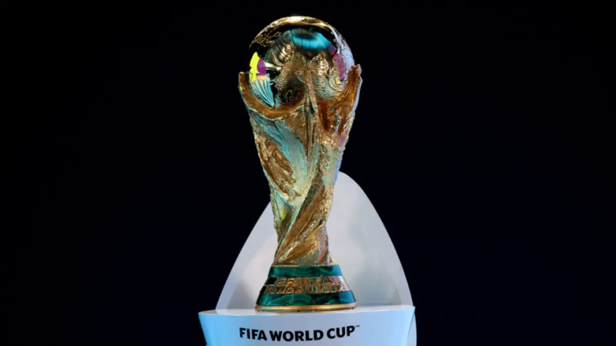 Infantino admits that FIFA will "discuss" the option of expanding the World Cup to 64 teams
