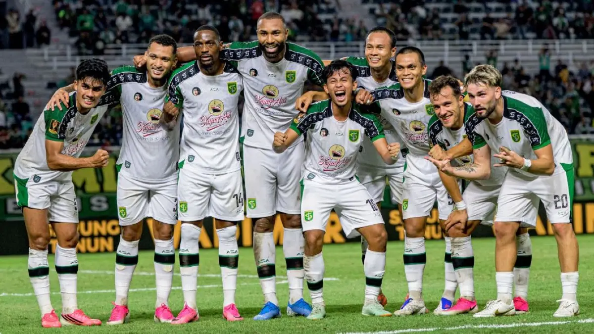 عاد بيرسجا جاكرتا من تأخر بهدفين ليتعادل مع حامل اللقب بورت إف سي 2-2 في كأس الرئيس 2026