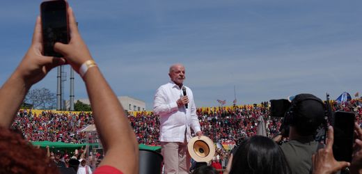 Brésil : Campagne électorale ouverte de Lula et Bolsonaro