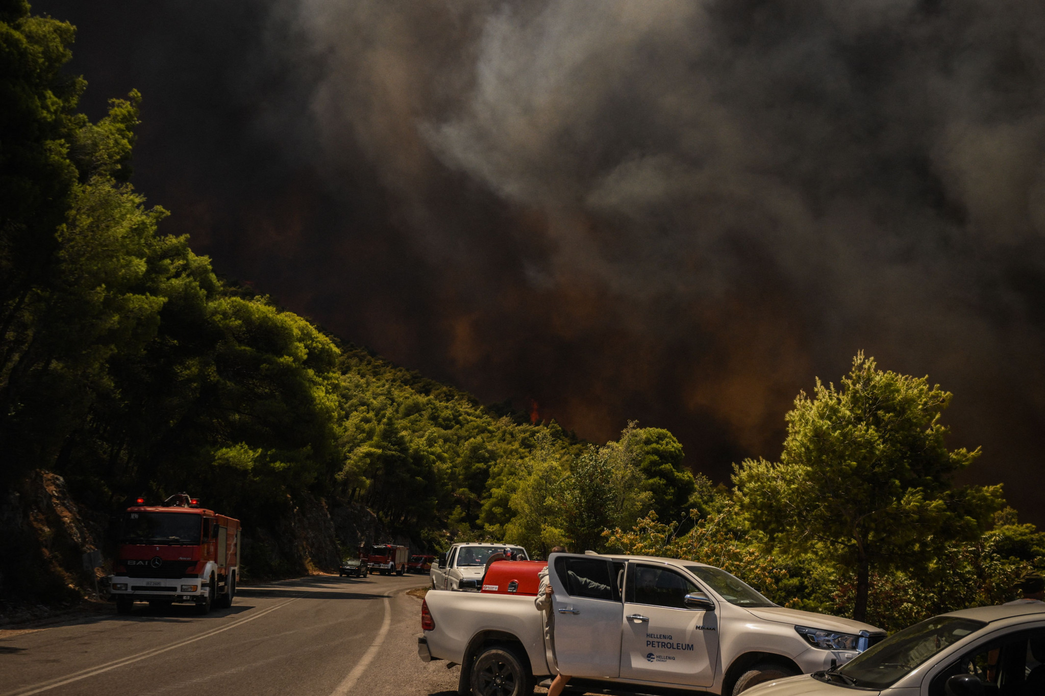 Desastres: Fuegos forestales: noche difícil para Grecia