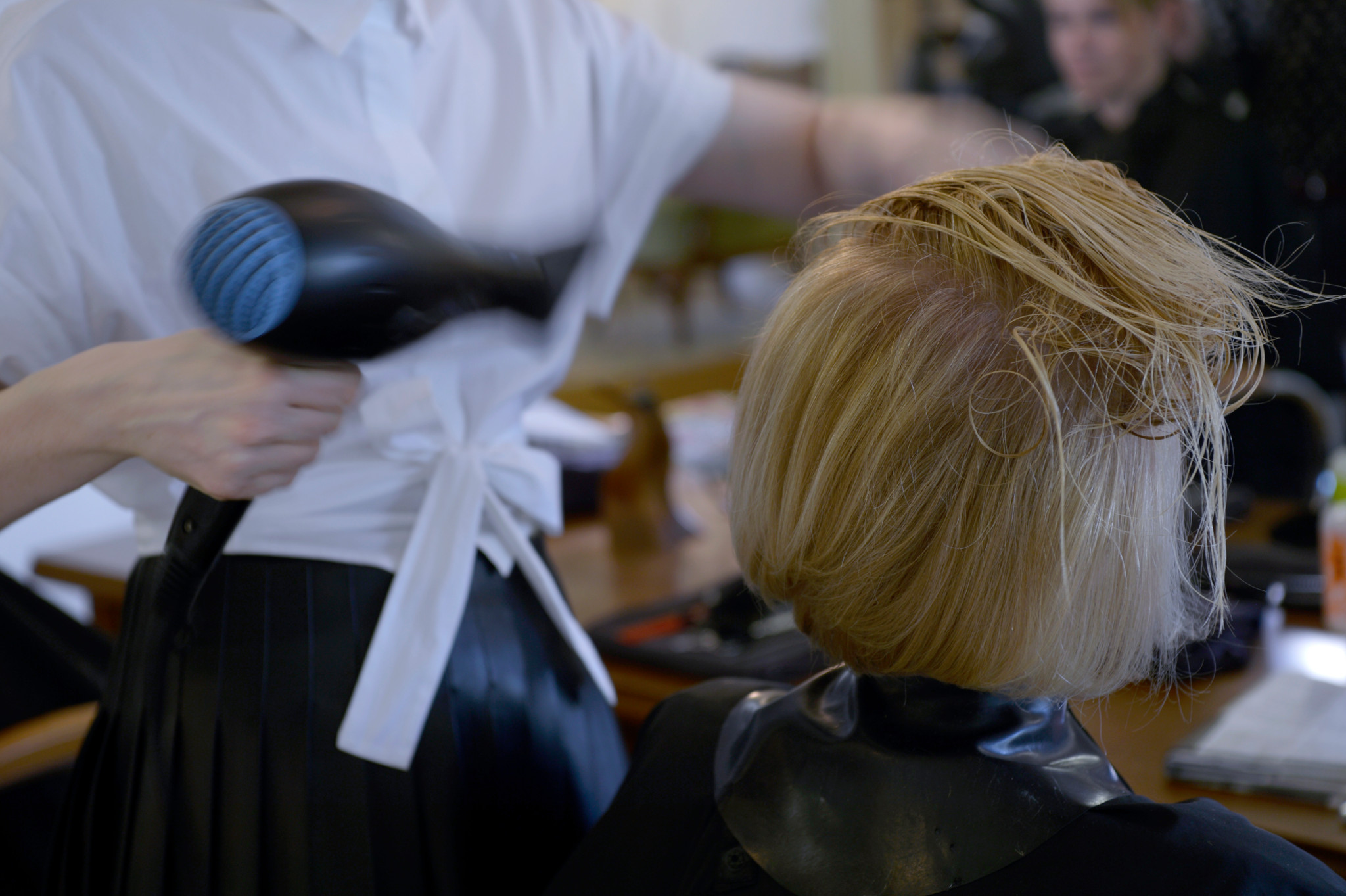 Coiffeur prices in Europe: how much do Zurich women pay for their haircut compared to abroad