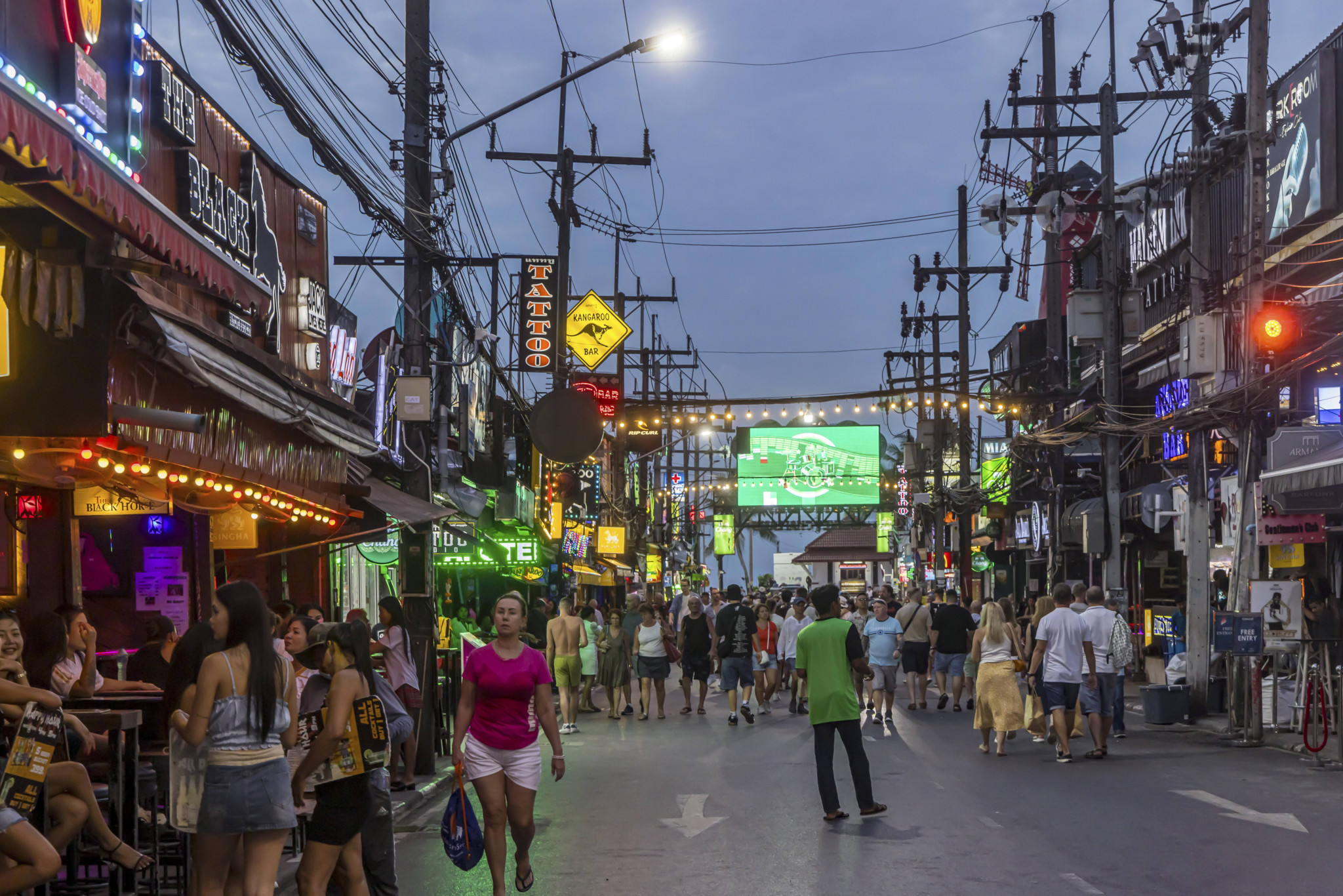 Murder in Thailand: Body of 17-year-old found in suitcase: Australian arrested