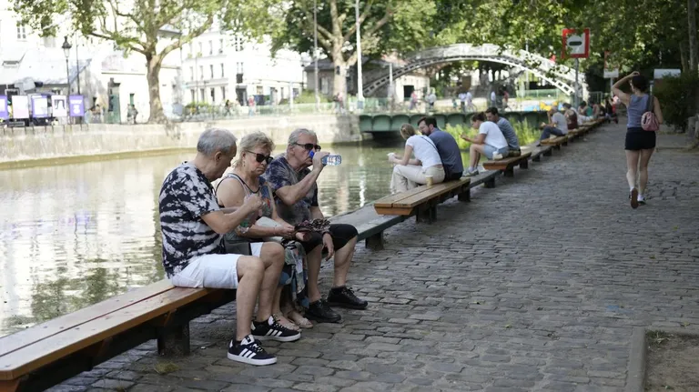 Paris suspends Pride and prohibits the sale of alcohol because of heat