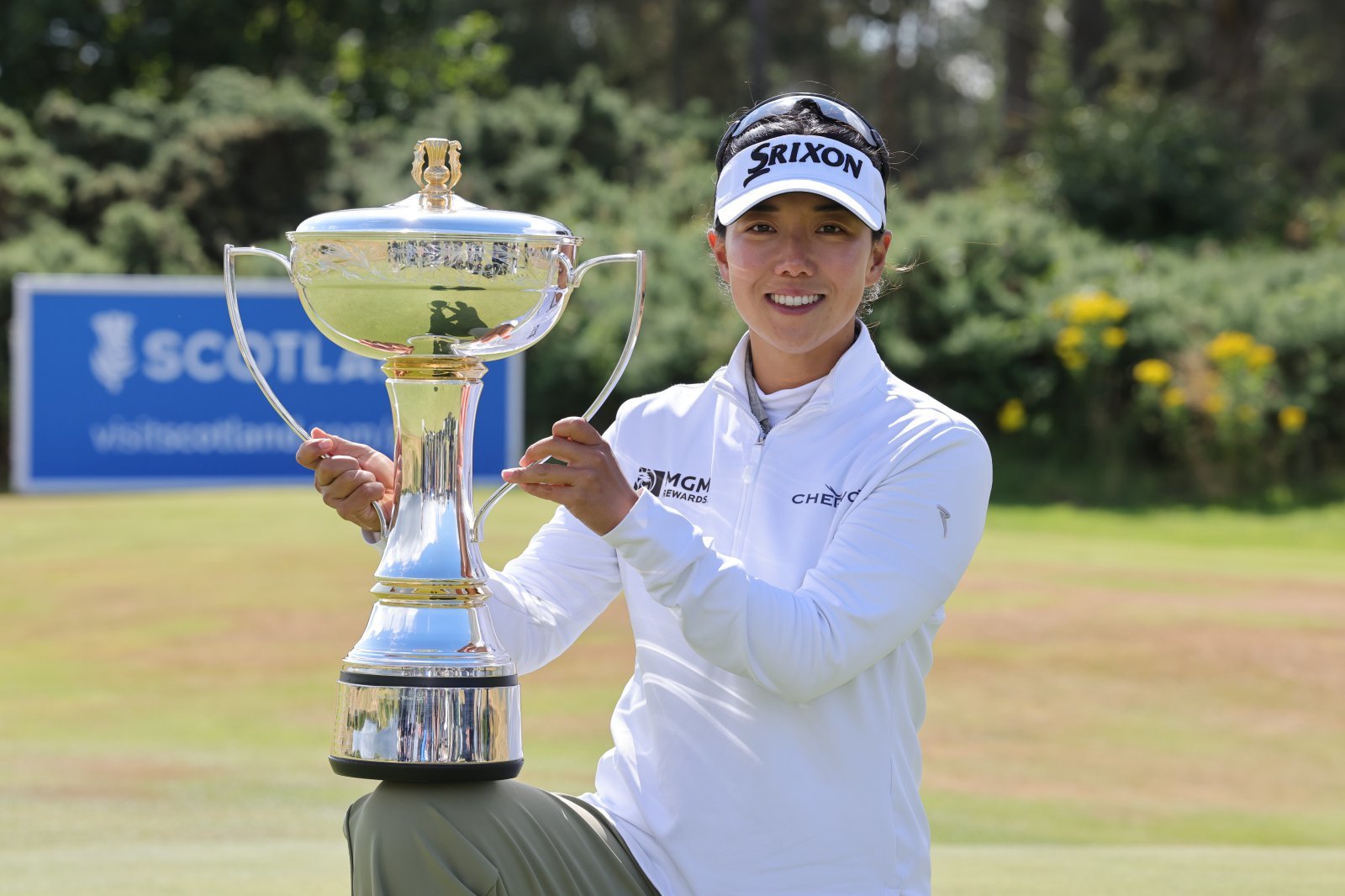 Shin Ji-eun wins the Scottish Women's Open... first LPGA Tour victory in 3,737 days