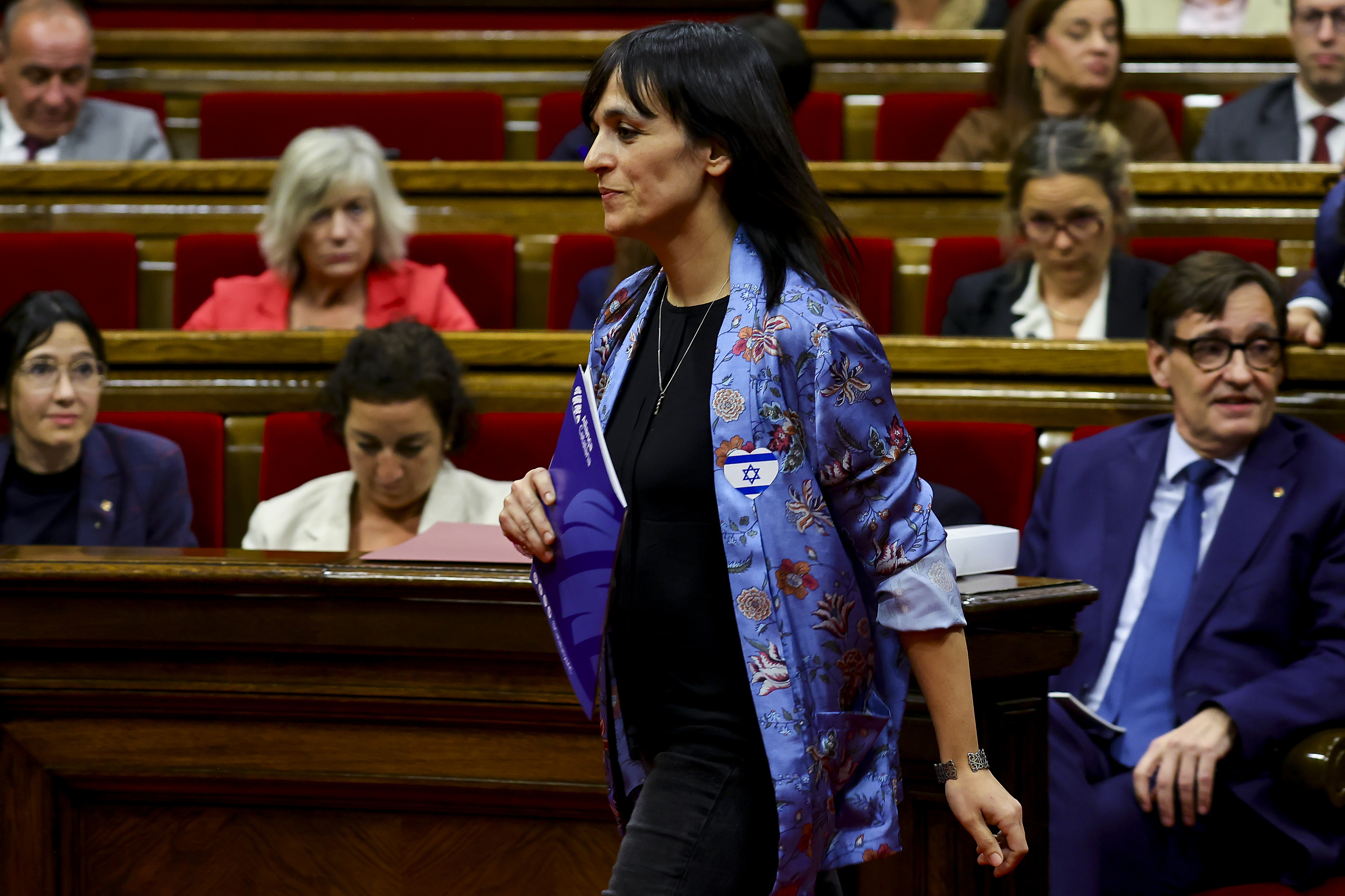 Illa would lose six seats and most with ERC and Coms, according to the 'Catalan CIS', as Aliança rises and sinks Junts