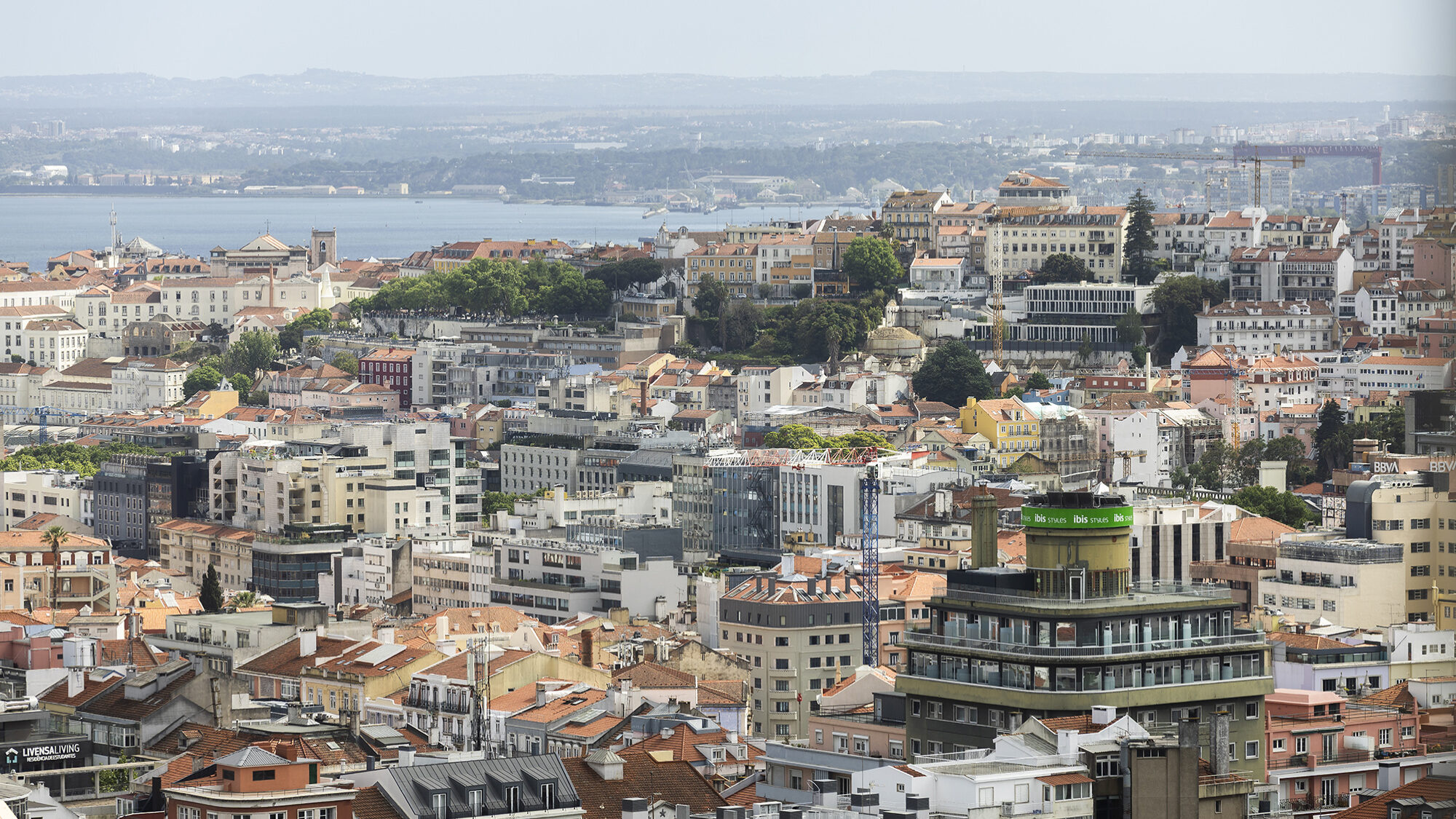 Euribor rate goes down to six and 12 months and remains at three months