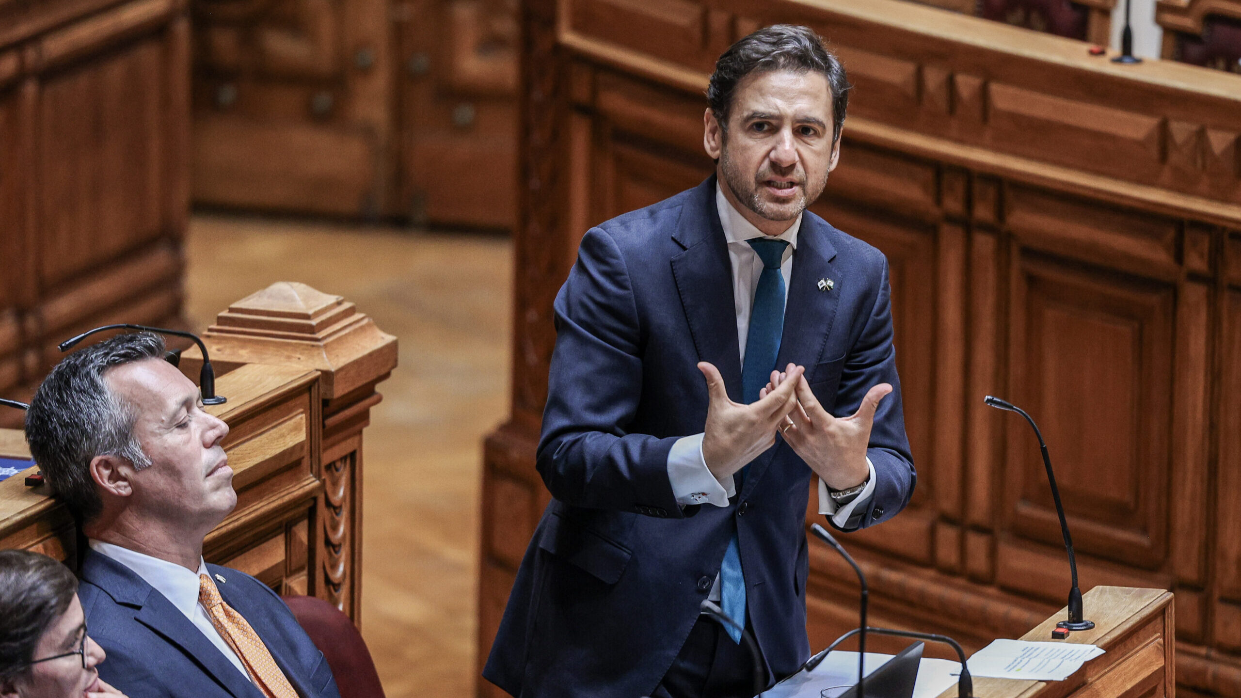 Diputado del Llega Pedro Frazão condenado a pagar 4 000 euros por difamación