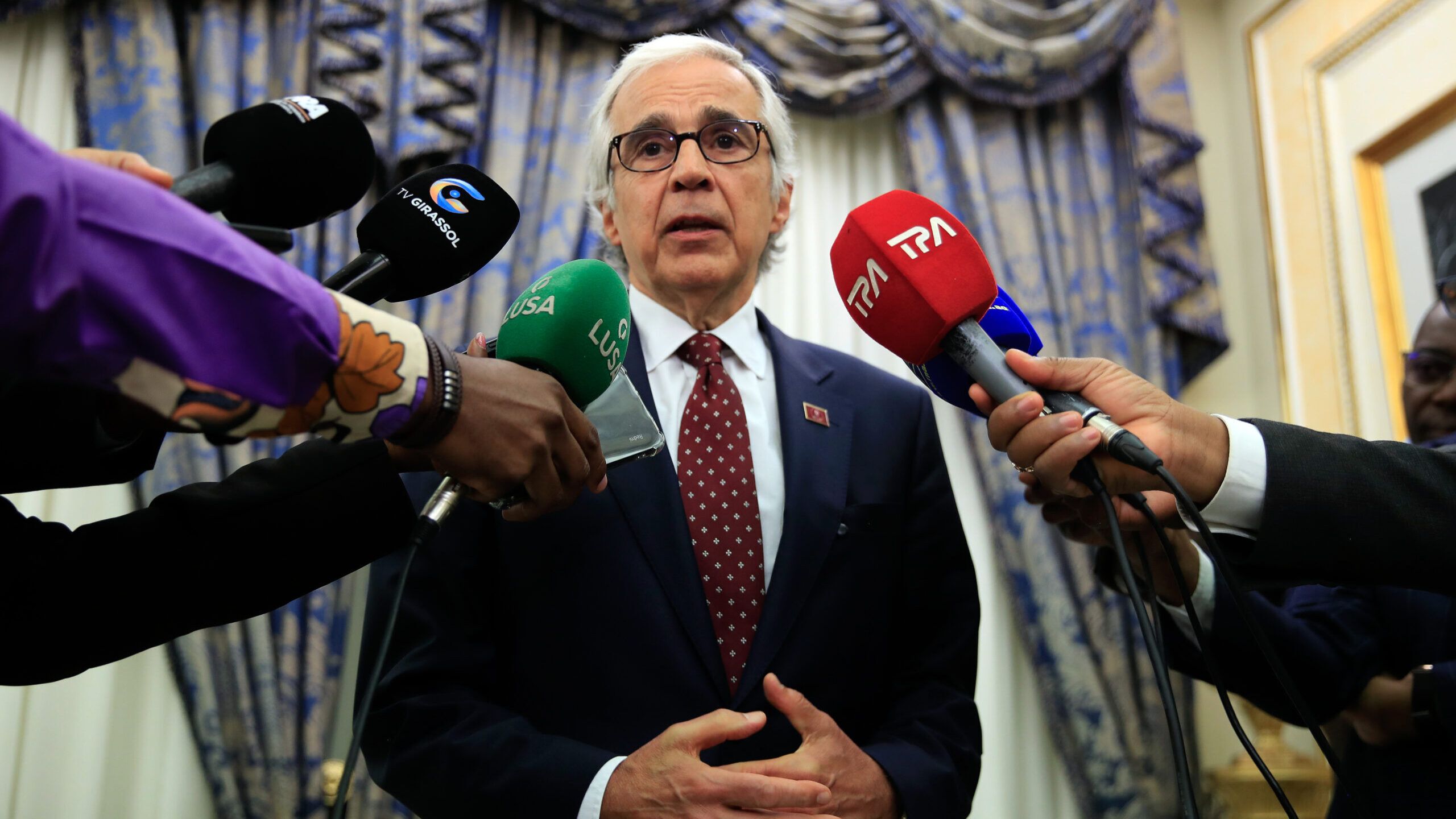 Aguiar-Branco espera liberación "plena y definitiva" de opositor