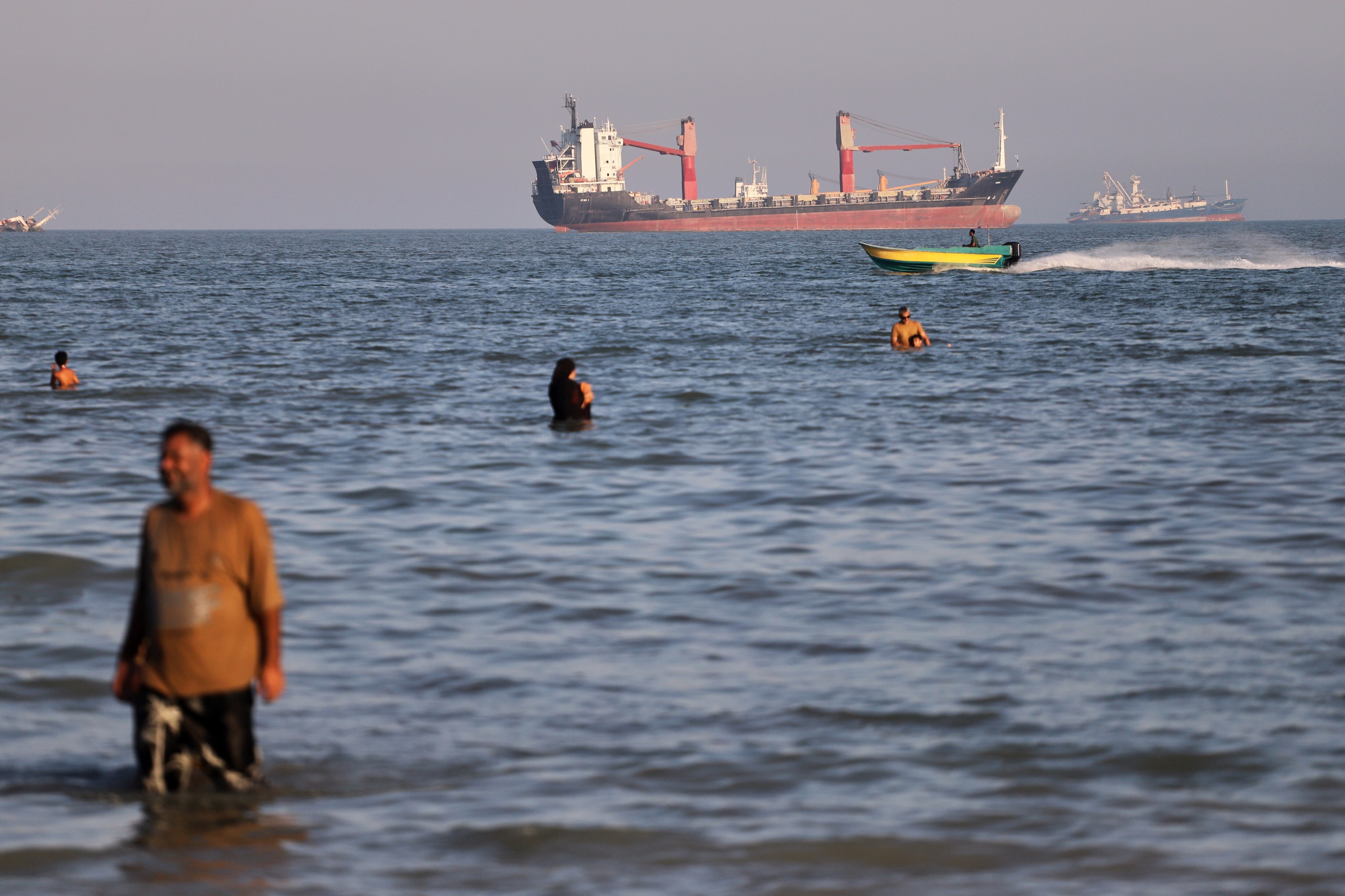 Strait of Ormuz: the evacuation plan suspended following an attack in the Gulf of Oman