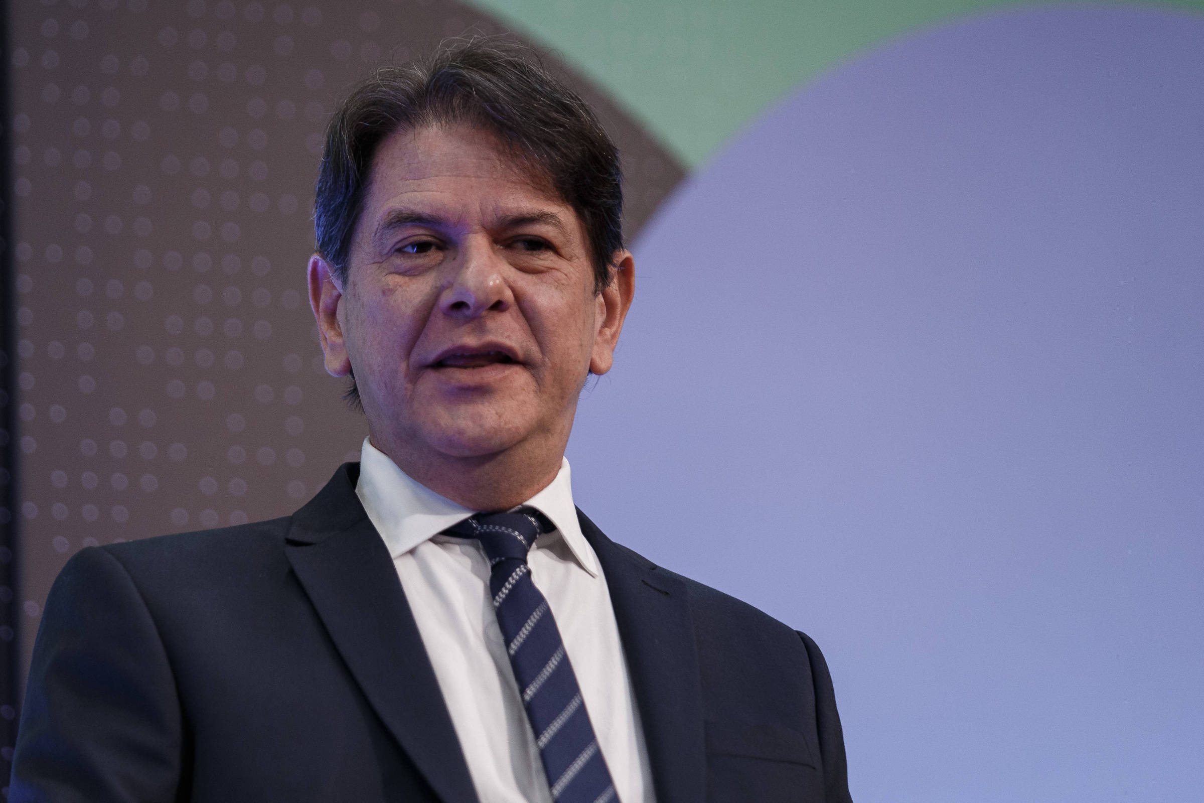Cid Gomes will run for Senate reelection by Ceará, confirms Elmano