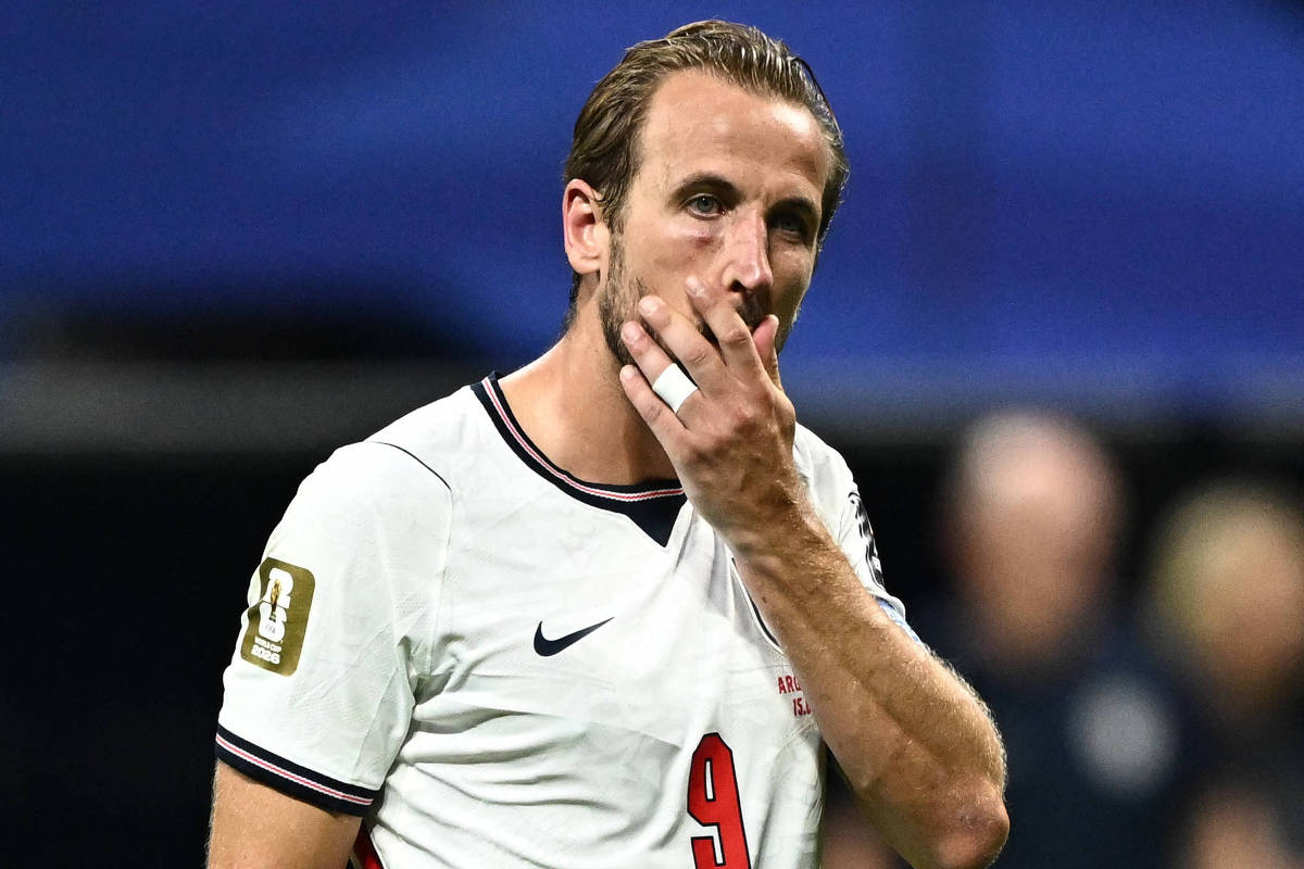 England exchanged two right passes in 25 minutes at the World Cup semifinal