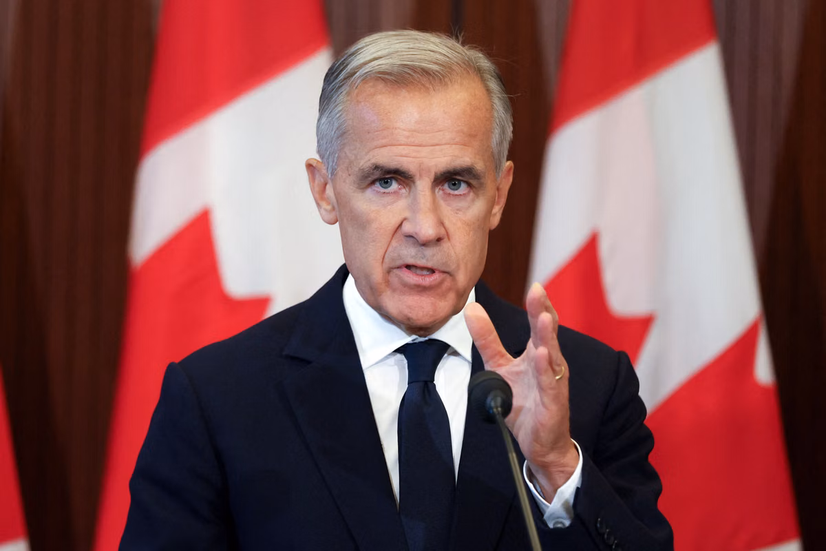 Carney tient tête à Trump, qui voit rouge : comment le Canada et les Etats-Unis ont replongé dans une « guerre » commerciale