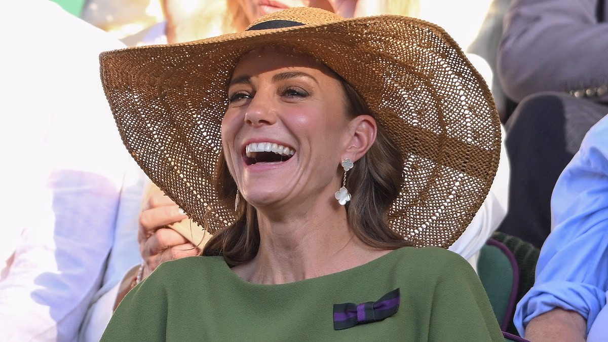 Prince George and Princess Charlotte enjoy Wimbledon while Kate presents winner's trophy to Sinner