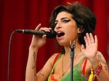 Le père d'Amy Winehouse doit payer un million de livres sterling après avoir perdu un procès.