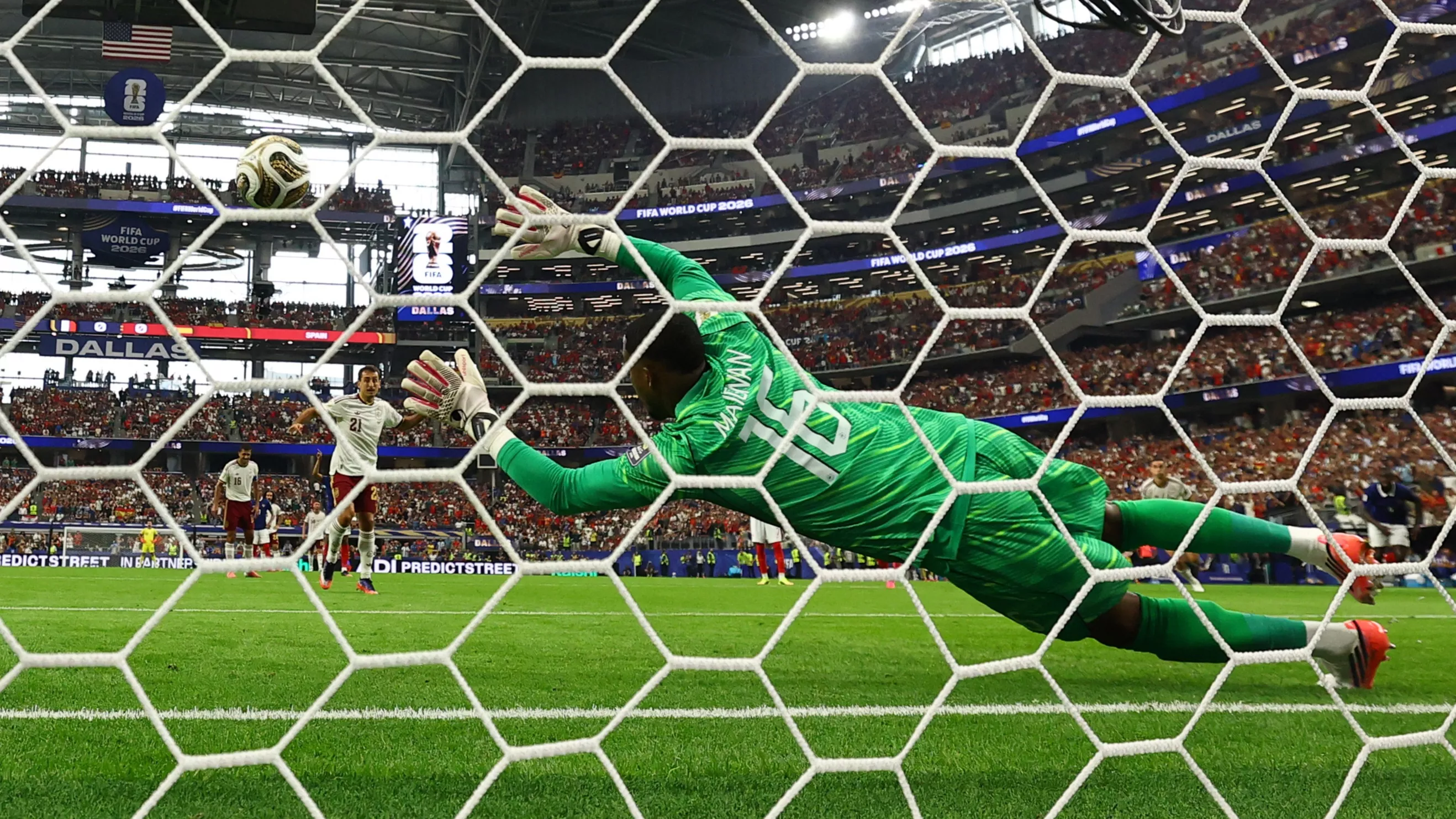 France-Spain: in video, the penalty of the Roja which puts the Blues under pressure