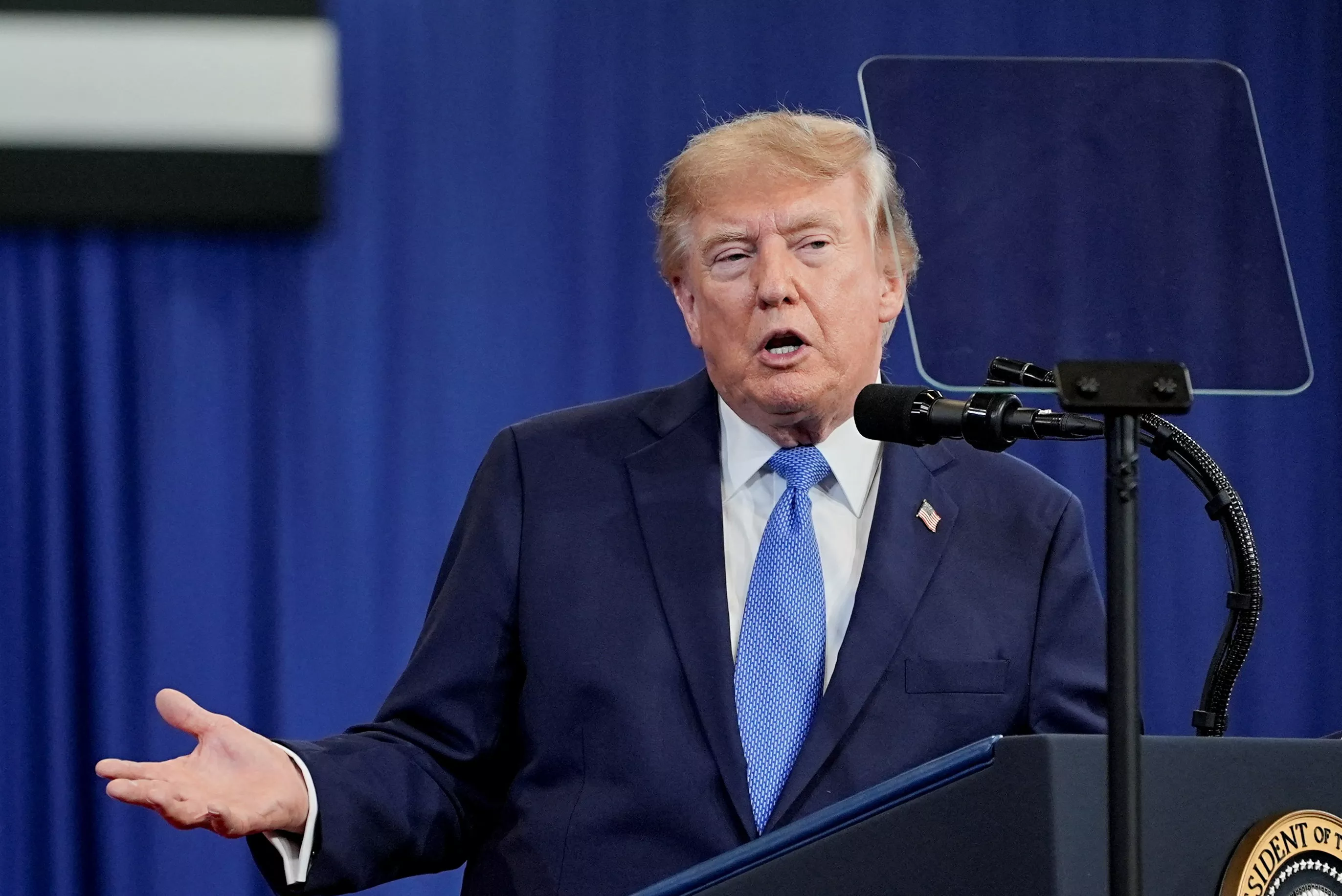 Trump dice que "será pronto" declarará que el Estrecho de Ormuz es "un territorio de Estados Unidos"