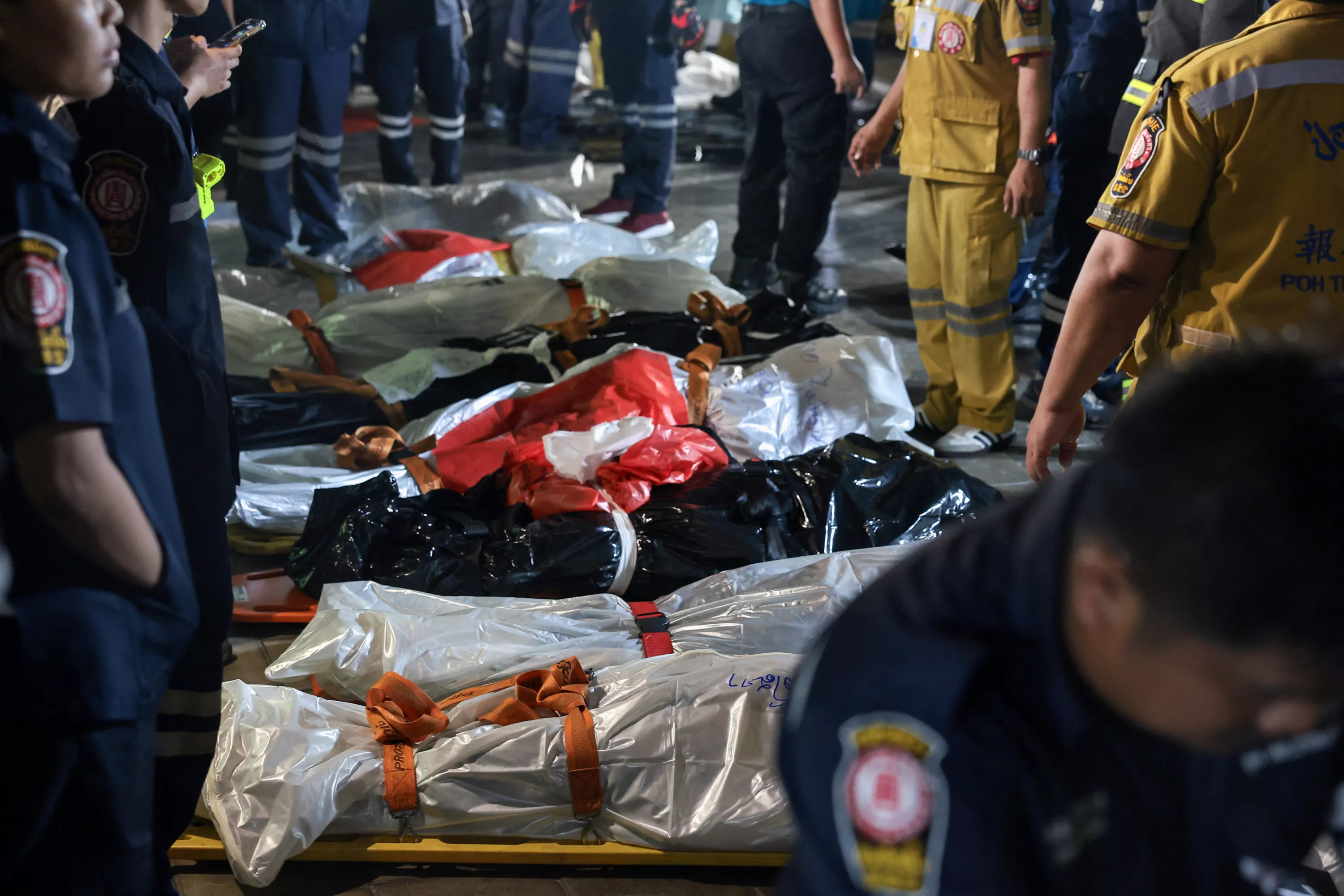 Thailand. At least 27 dead in a bar fire in Bangkok