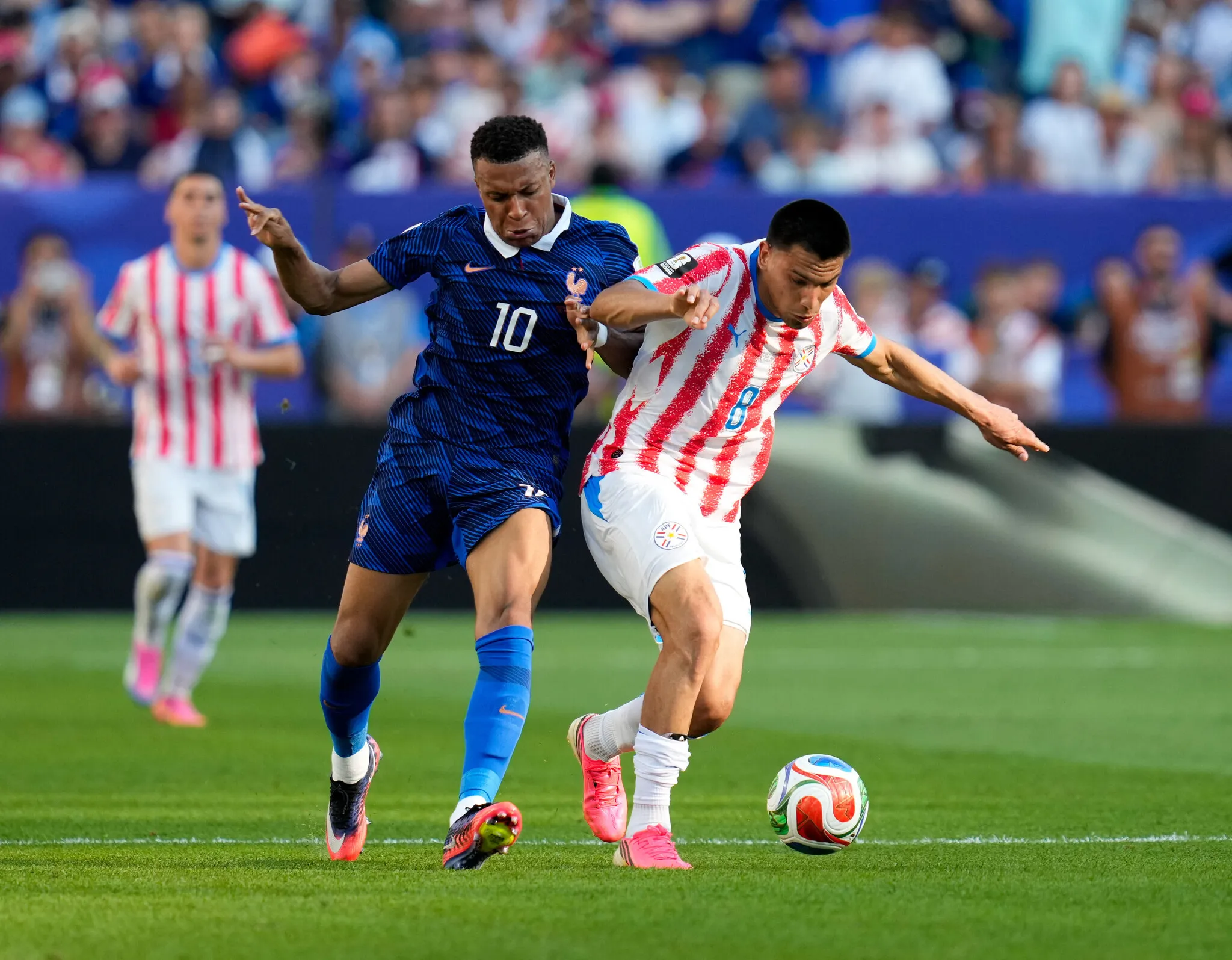 Racist insults against Mbappé: Paraguay denounces opposition senator
