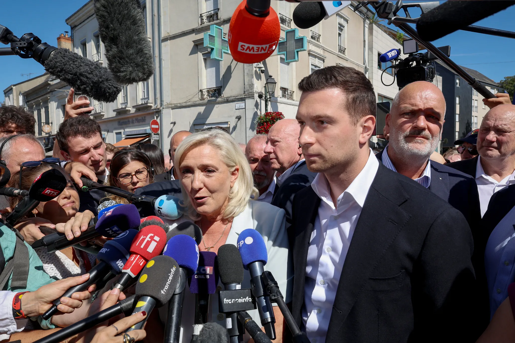 Marine Le Pen candidate: within the RN, an announcement seen as "relief"