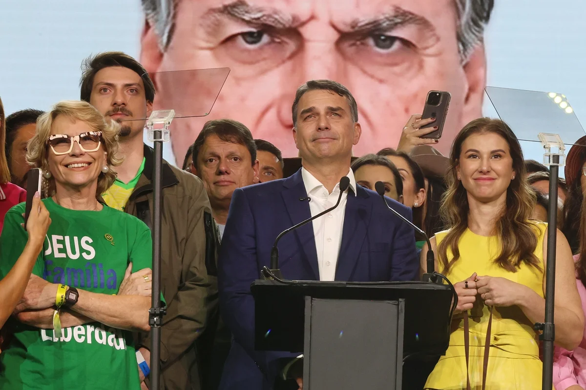 Cómo está la disputa entre Lula y Flávio en el mayor colegio electoral de Brasil