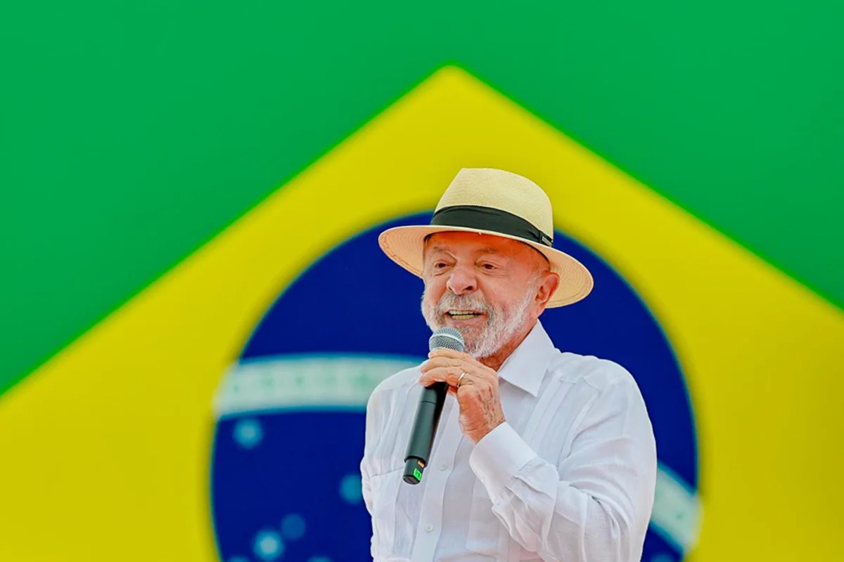 La ventaja abierta por Flávio Bolsonaro sobre Lula en Río y en el DF, según el Datafolha