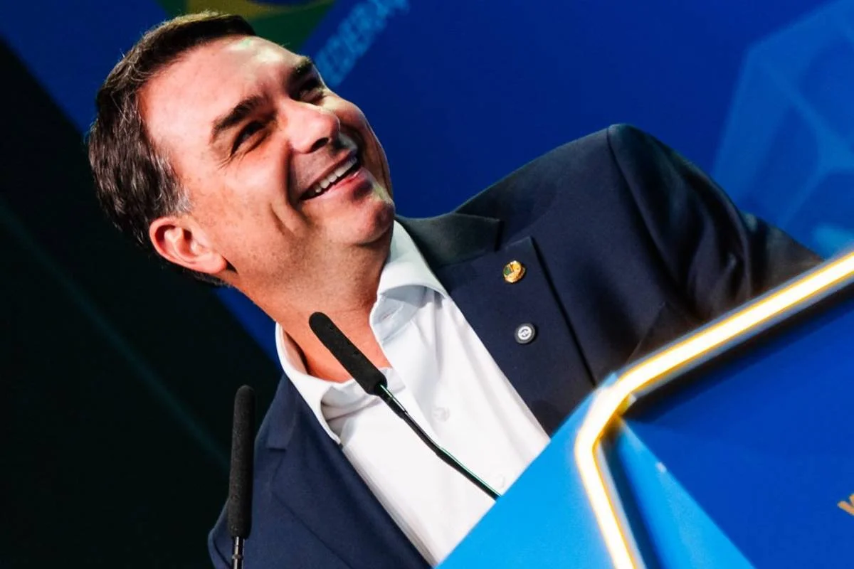PL convention mark that will make Flavio Bolsonaro official to the Plateau