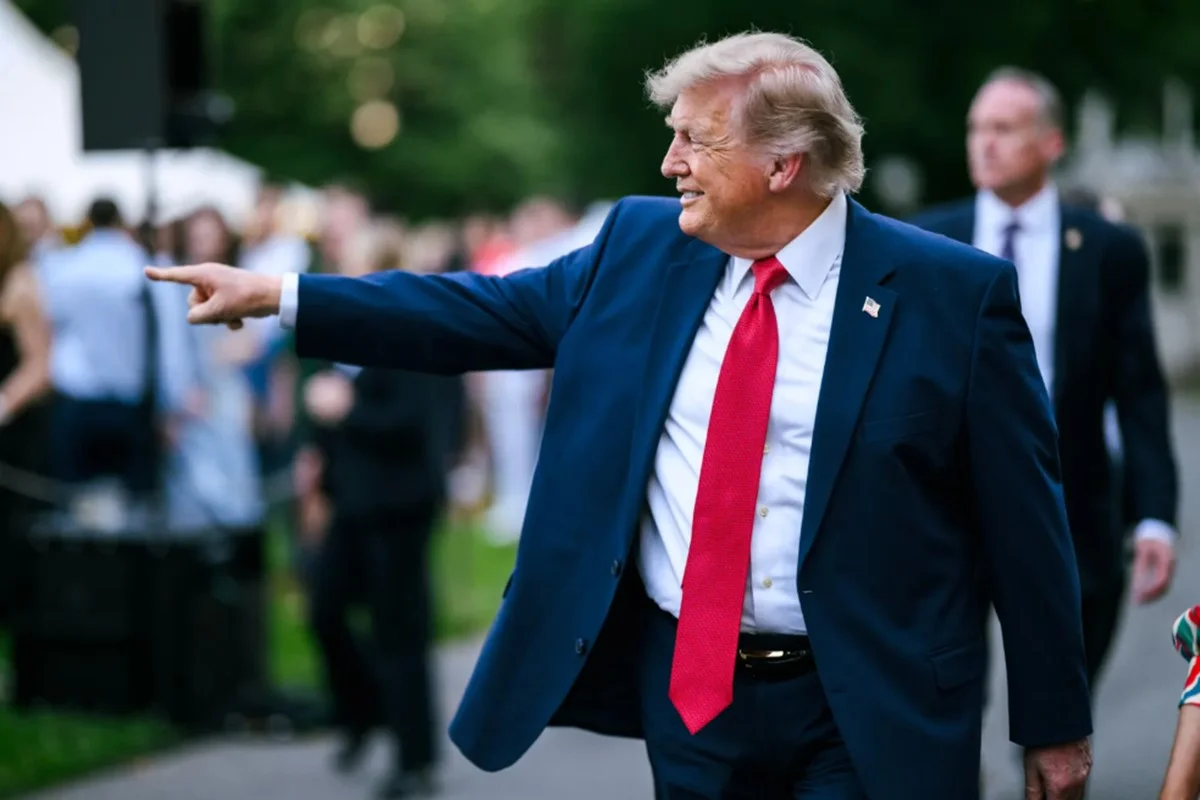 Trump meets threat and U.S. attacks Iran after ceasefire