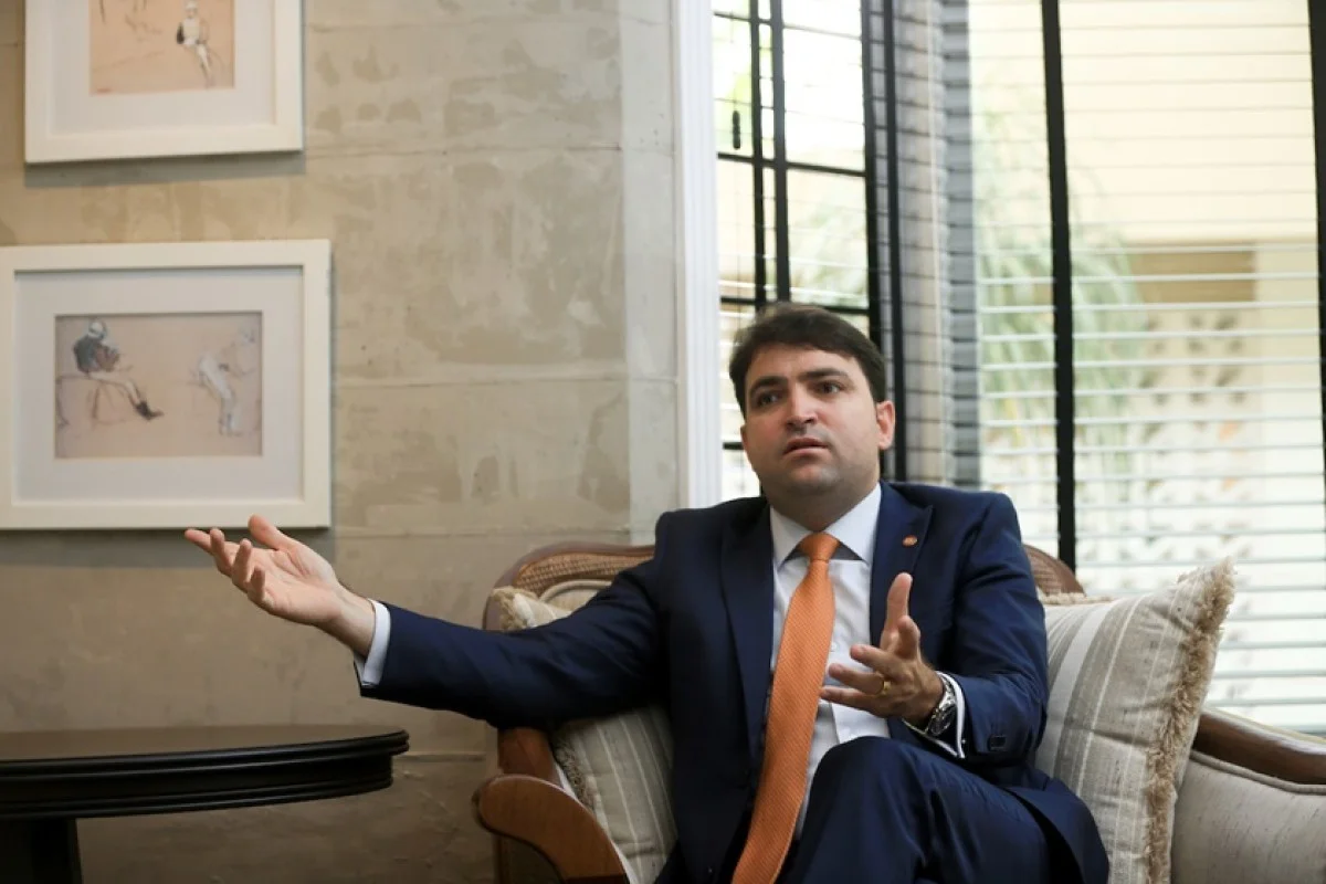 PF investiga abogado amigo de Flávio en operación sobre INSS