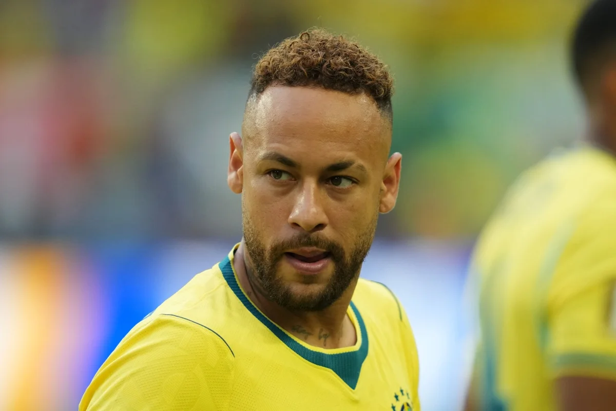 After elimination of Brazil in the Cup, Flávio Bolsonaro links defeat to PT