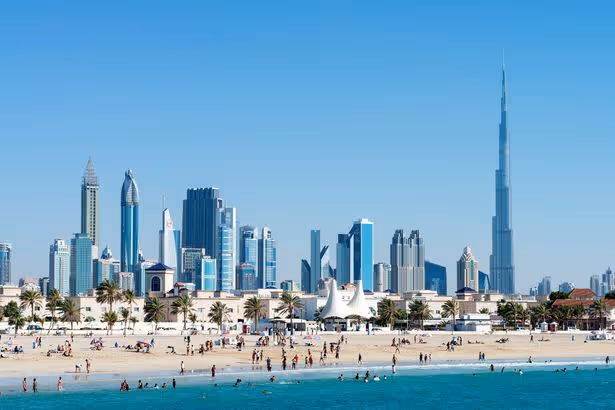 وهاجم ناقلة أخرى في مضيق هورموز بينما قامت الولايات المتحدة بضرب إيران في الليلة العاشرة المستقيمة