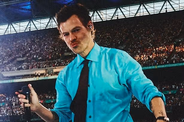 The singer surpassed Coldplay's previous record of 10 performances at the iconic venue