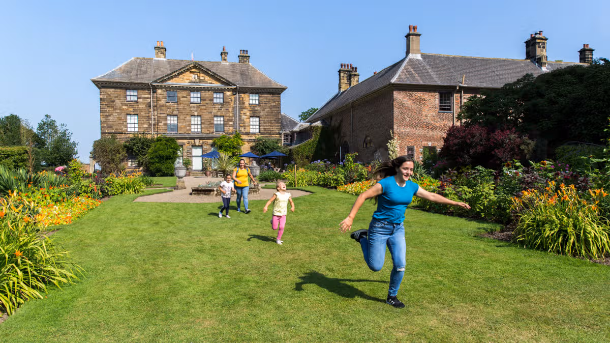 Get a free National Trust day pass for your family day out!
