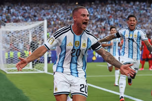 Liverpool news: Agreement reached for £76m World Cup ace as star responds to transfer claims