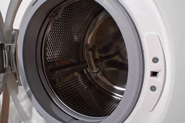 Ma machine à laver n'obtient jamais de moisissure grâce à un vaporisateur Home Bargains